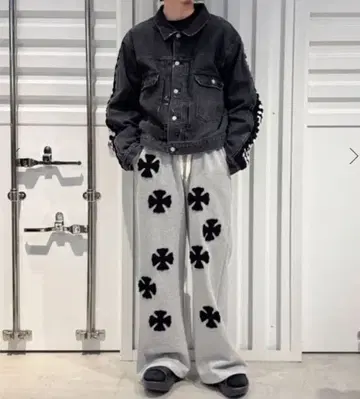 CROCHET DENIM BLOUSON 디스커버드 데님 자켓