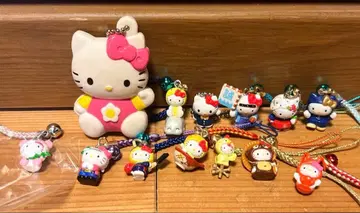 지역 한정 키티 스트랩 + 쇼와 레트로 키티 거울 세트