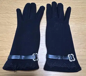 블랙 장갑 레이스 트리밍 포함