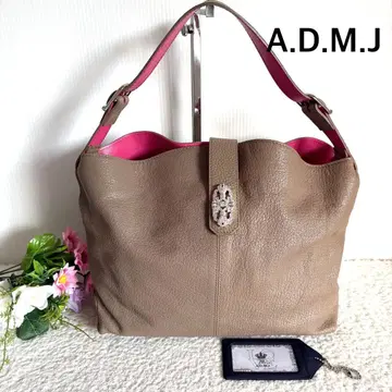 새상품급 A.D.M.J. 에이디엠제이 가죽 핸드백 베이지