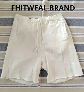 THE FHITWEAL BRAND 더핏웰브랜드 하프 팬츠