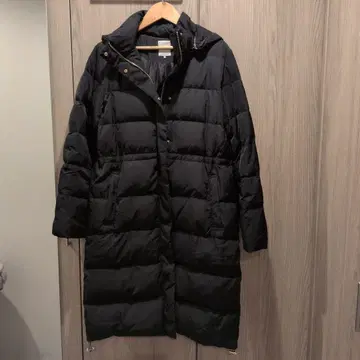 블랙 다운 코트 롱 기장 후드 부착