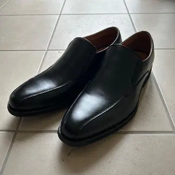 미사용 새상품 블랙 가죽 신발