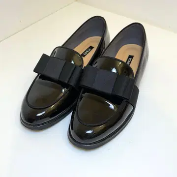 (새상품급)OHGA 블랙 리본 로퍼 25cm