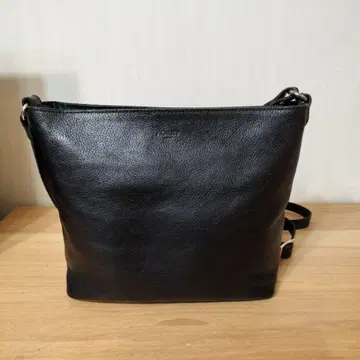 AGILITY 여성용 숄더백 천연 가죽 블랙