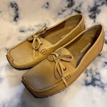 [ 새상품급 ] naturalizer 플랫슈즈 24cm