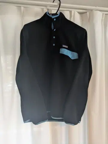 Patagonia 신틸라 스냅 T 블랙