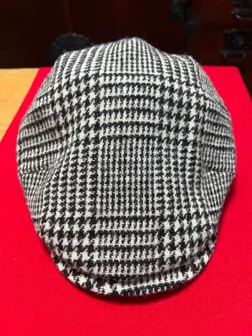 해리스 트위드 헌팅 LES ACCESSOIRES CHARMANTS