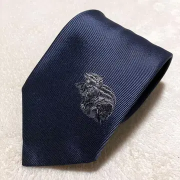 레어 도미니크 프랑스 동물 패턴 자수 네이비 광택 스트라이프