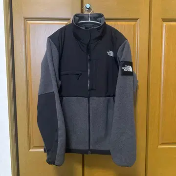 [새상품급] THE NORTH FACE 플리스 자켓 M 블랙/그레이