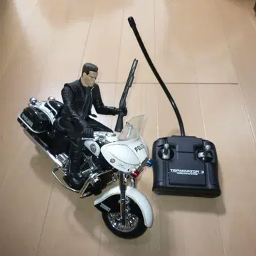 터미네이터 3 RC 바이크 피규어