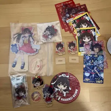 동방 프로젝트 하쿠레이 레이무 굿즈 세트