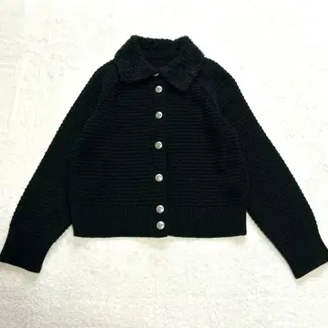 레리안 최근 모델 11호 카라 부착 니트 가디건 니트 자켓