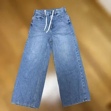 25년 모델 어퍼 하이츠 THE LARA 와이드 데님 22