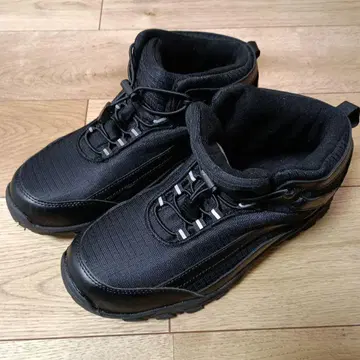 프로노 방수 플리스 세이프티 방한 작업화 미드컷 선단 철심 포함