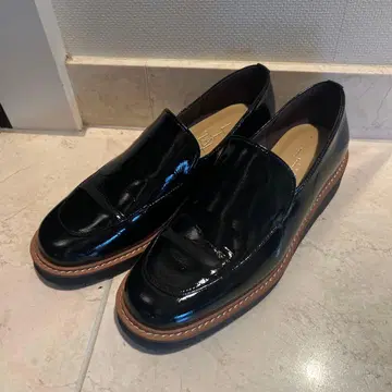 Le Talon 우천 겸용 블랙 로퍼 통굽 23cm