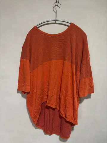 오렌지 반팔 T셔츠 tamakiniime