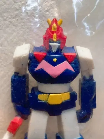 볼테스V 피규어