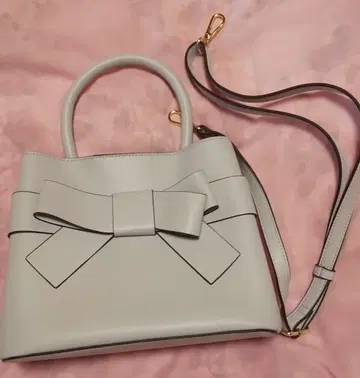 프론트 리본 백