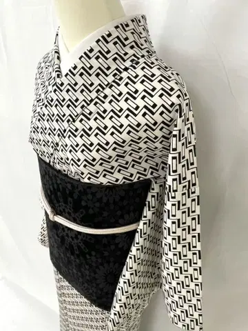 미사용 새상품 순수 실크 이중 기모노 기하학 멋스러운 코몬 단품