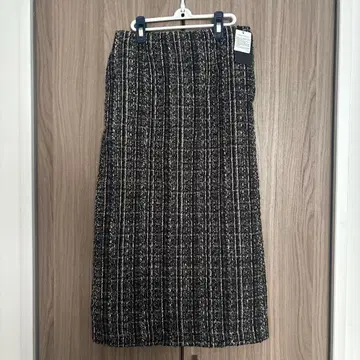 트위드 세미 타이트 스커트