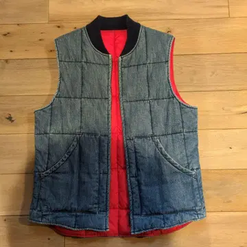데님 퀼팅 베스트 빨간색