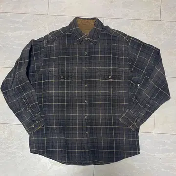 Faded Glowly BRAWNY 체크 무늬 플란넬 셔츠