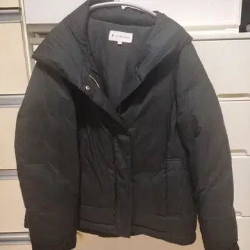 GLOBALWORK 블랙 다운 자켓 M 사이즈