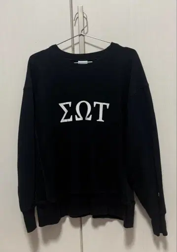 Champion x 빔즈 보이 맨투맨 S