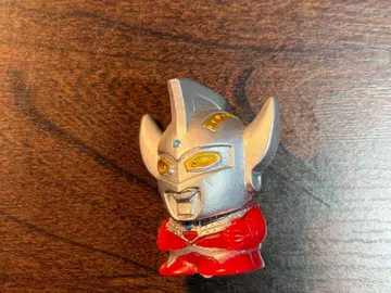 유타카제 울트라맨 타로 소프트 비닐 SD 피규어 마스코트