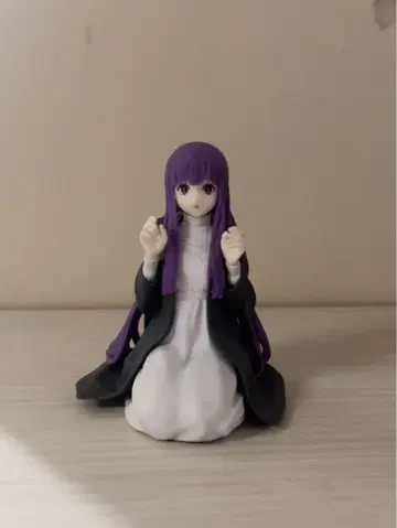 장송의 프리렌 페른 피규어