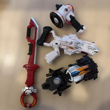 루팡레인저 VS 파트레인저 세트