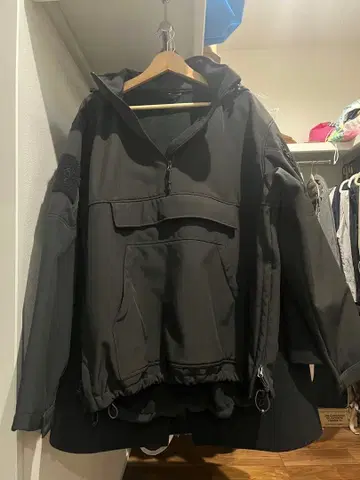 블랙 마운틴 파카 후드 부착