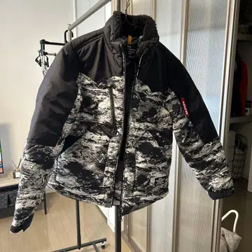 [ 새상품급 ] BURTLE 5020 S 사이즈