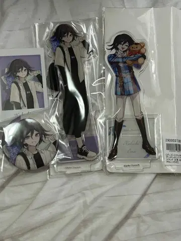 단간론파 왕마 코키치 아카쿠라 에쿠 마네키네코