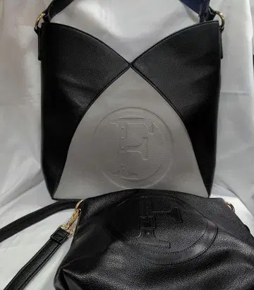 토트백 블랙과 그레이 숄더백 포함