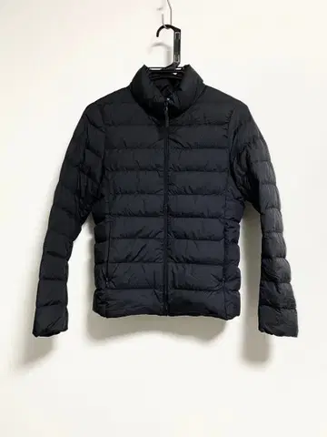 유니클로 울트라 라이트 다운 S 사이즈