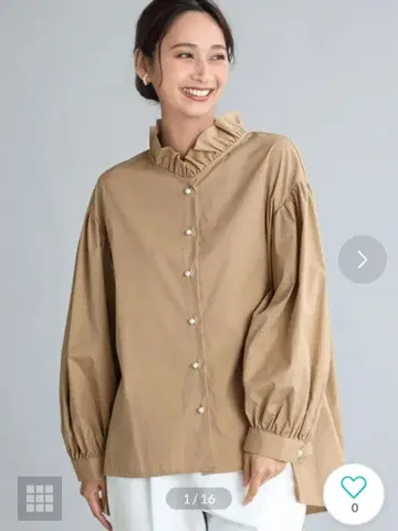 하자품 YAMADAYA 페넬 프릴 칼라 펄 버튼 블라우스