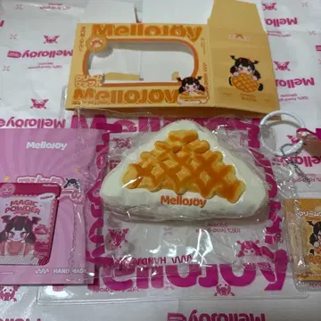 mellojoy 스퀴즈 크림 와플 삼각형