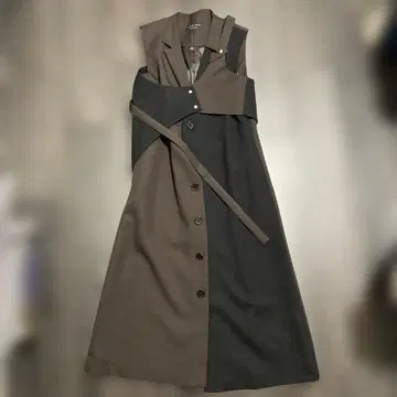 UNITED TOKYO 슬리브리스 셔츠 원피스