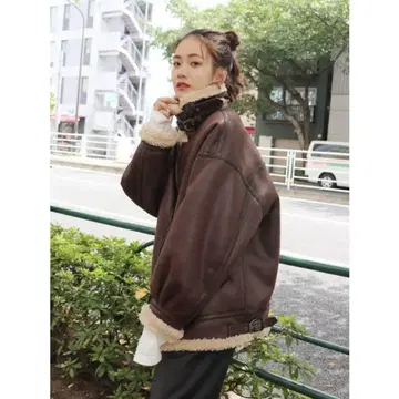 Ungrid 빅 실루엣 페이크 무스탕 보아 블루종