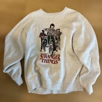 스트레인저 싱스 맨투맨 M 사이즈