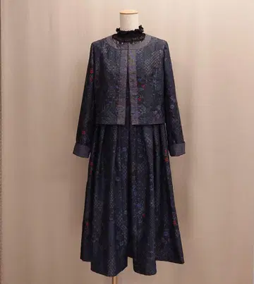 기모노 리메이크 배색 자켓과 플리츠 원피스