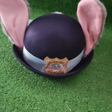 주토피아 주디 경찰 모자