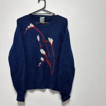 네이비 꽃무늬 긴팔 스웨터 XL