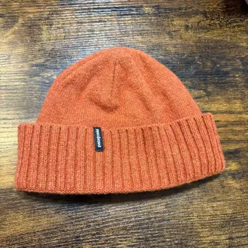 patagonia 오렌지 니트 모자