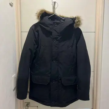 가격 인하 가능 유니클로/UNIQLO 퍼 포함 블랙 다운 자켓