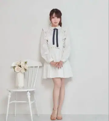 로제 뮤즈 스트라이프 미니 원피스