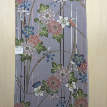 토레이 실룩 카나미 코몬 옷감