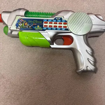 도쿄 디즈니 리조트 버즈 라이트이어 레이저 건